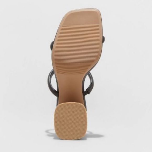 Women’s Miley Pumps – A New Day NWOT size 8.5 - Picture 2 of 7